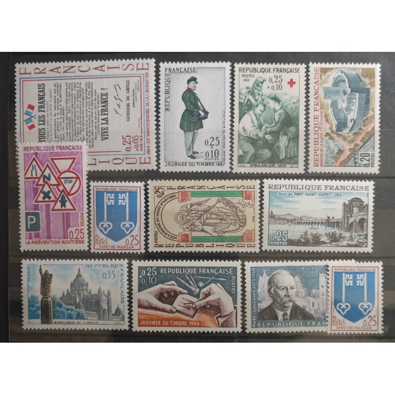 FRANCE LOT TIMBRES ANNEES '60 neufs** LUXE MNH STAMPS J010