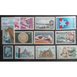 FRANCE LOT TIMBRES ANNEES...
