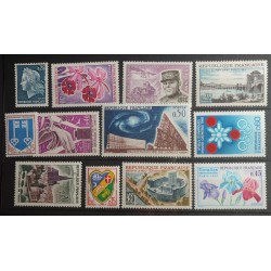 FRANCE LOT TIMBRES ANNEES...