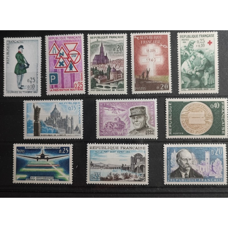 FRANCE LOT TIMBRES ANNEES '60 neufs** LUXE MNH STAMPS J040