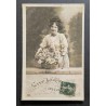CARTE POSTALE CPA PLASTIFIÉE VOYAGÉE FRANCE FEMME FLEURS OLD CARD 0068