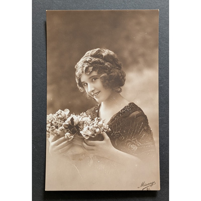 copy of CARTE POSTALE CPA FRANCE BONNE ANNEE FILLETTE BOUQUET FLEURS OLD CARD 0001