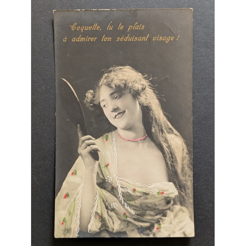 CARTE POSTALE CPA FRANCE VOYAGÉE JEUNE FEMME COQUETTE OLD CARD 0074
