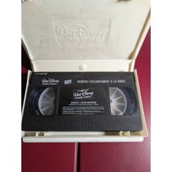 copy of BERNARD ET BIANCA WALT DISNEY VHS K7 CASSETTE VIDEO d'occasion version française