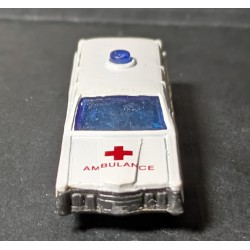 ANCIENNE VOITURE AMBULANCE D'OCCASION 1/36 COLLECTION