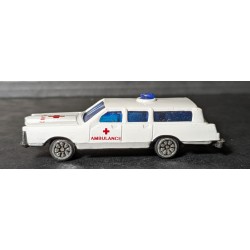 ANCIENNE VOITURE AMBULANCE...