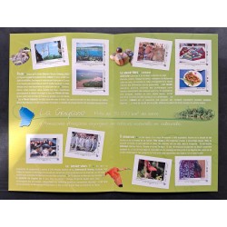COLLECTOR DE 10 TIMBRES AUTOADHESIFS 2011 LA GUYANE COMME J'AIME NEUFS** MNH